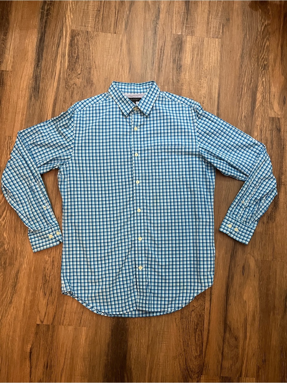 Banana Republic Soft-Wash Shirt Men’s Sz M 15-15.5 Neck Button-Up Blue Gingham